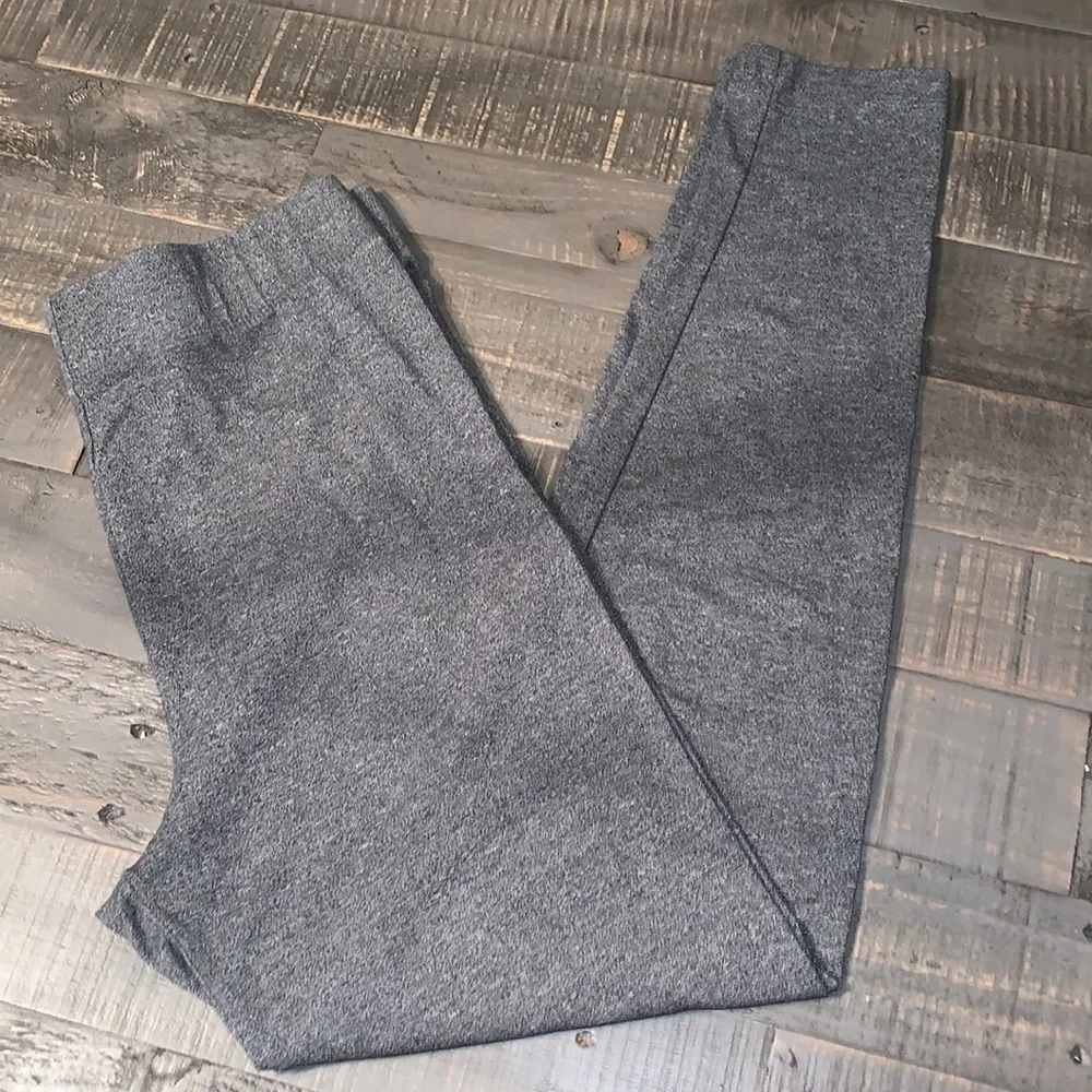 Forever 21‎ Womens Gray Heathered Knit Leggings Large Charcoal Stretch Lounge